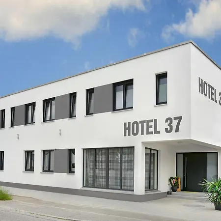 37 3* Landshut